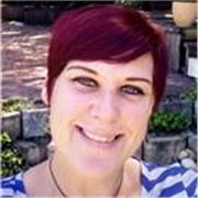 Online English teacher with almost 7 years of experience specializing in Business English