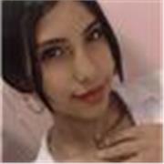 Chica de 19 años da clases a niños de todas las edades y cualquier materia