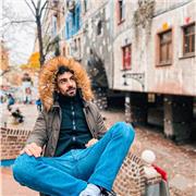 Laureato in economia offro ripetizioni di matematica, italiano e storia per ragazzi di elementari e medie