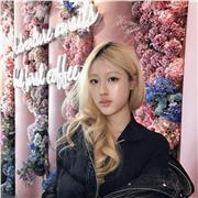 Yujin (Olivia)