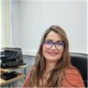 Spanish tutor teaching students of all ages