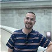 Profesor de Inglés funcionario imparte clases a adultos que quieran ganar confianza y perder el bloqueo a la hora de hablar