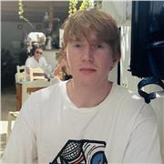 I am thoughtful, hardworking and patient and my lessons are aimed at those looking to gain genuine understanding and achieve.