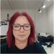 I am a communications specialist and Level 5 qualified coach. I help you to improve your confidence and communication skills.