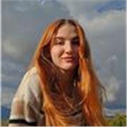 Profesora con 2,5 años de experiencia, doy clases de inglés y ruso a niños y adultos. También ayudo con alemán para niños