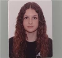 Profesora imparte clases de español para extranjeros