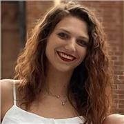 Diploma di scuola superiore in lingue, si offre servizio di aiuto compiti a Pinerolo, sono disposta a spostamenti brevi o a lezioni online