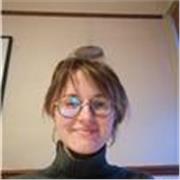 Native French tutor offering lessons to children and adults in London. 