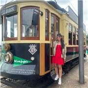 Estudiante de bachillerato imparte clases de matemáticas para estudiantes