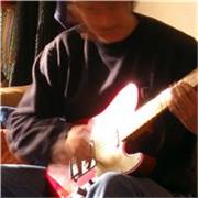 Profesor de guitarra todos los estilos y edades, clases personalizadas con o sin instrumento