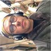 Profesor de diseño y patronaje con más de 10 años de experiencia impartiendo clases en diferentes universidades del mundo 