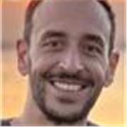 Profesional contable con 7 años de experiencia y titulado en Administración y Dirección de Empresas y Derecho