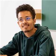 Professeur de mathématiques offre des cours particulier pour enfants et adultes.