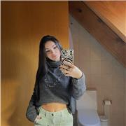 Soy una persona expresiva,extrovertida,sociable y paciente. Puedo dar clases de la materia de filosofía hasta 2ndode Bachillerato.