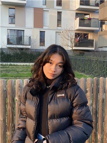 CHONG TOUA Elena
