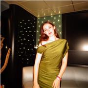 Ciao! Sono Veronica e offro ripetizioni di qualsiasi materia per scuola elementare, media, superiore. Eventualmente anche online