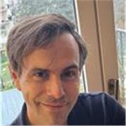 I am French and ready to give tailored lessons to each level.