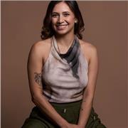 Profesora de Danza contemporánea con más 10 años de experiencia como bailarina y 6 años como docente de todas las edades