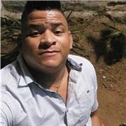 Profesor de apoyo y motivacion para perder el miedo y generar confianza hacia las demas persona