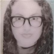 Offro lezioni private a bambini e ragazzi delle scuole elementari e medie, adattandole alle loro esigenze e superare le difficolt.