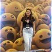 Professora de Biologia com experiência na área