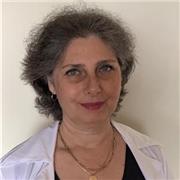 Insegnante qualificata di lingua e letteratura inglese offre lezioni di inglese, conversazioni e preparazioni agli esami