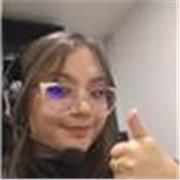 Profesora de física y matemáticas con experiencia en clases virtuales