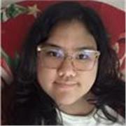Profesora de español para alumnado de distintas edades