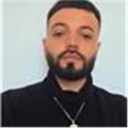 Psicólogo con experiencia en psicopedagogía, hablo inglés desde muy pequeño ya que mi madre habla inglés nativo + estudios 