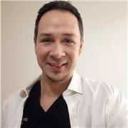 Profesor de teatro y fonoaudiólogo. Apoyo del lenguaje a través del teatro, ejercicios teatrales, lenguaje en mente y cuerpo