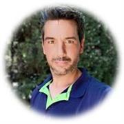 Me encanta enseñar y por eso me dedico a dar clases de repaso a alumnos de primaria, de la ESO