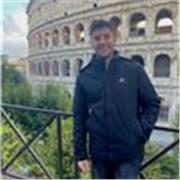 Sono nato e cresciuto in libano , parlo l’italiano perfettamente, anche l’inglese e il francese