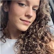 Futura maestra de primaria con muchas ganas de coger experiencia con niños, apta para todas las edades