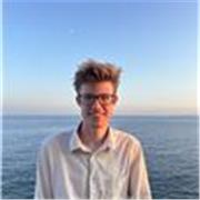 Experienced and friendly French tutor, offering GCSE and A-level tutoring