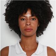 Profesora de refuerzo de Primaria con título de la ESO y una paciencia infinita