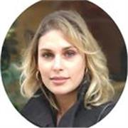 Dottoressa in Filosofia disponibile per lezioni private di Italiano, Storia e Filosofia per liceali e materie generali per le classi inferiori