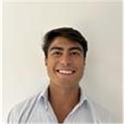 Graduado en ADE y Analytics el pasado junio por ICADE, soy trilingüe, una persona comprometida y que disfruta de lo que hace 