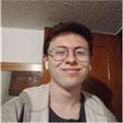 Desarrollador de software bilingüe da clases de español para extranjeros