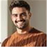 Insegnante qualificato con IELTS 7.5 offre lezioni di inglese per tutti i livelli.