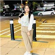 English tutor who can provide lessons to students of all age groups