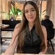 Titulación de First en inglés, estudiando para la titulación Advanced. 9.7 en la selectividad de ingles, 9 en bachillerato 