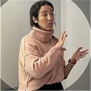 Profesional del sector del Marketing con más de 10 años de experiencia, colaboradora en masters y cursos de fps 