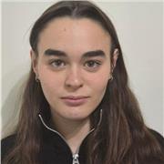 Aiuto adolescenti nel loro percorso scolastico, in matematica, storia, inglese e italiano, guidandoli con serenità