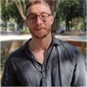 Soy doctor en Matemáticas Aplicadas y profesor en Brains La Moraleja, con experiencia en ESO, Bachillerato, universidad y programa