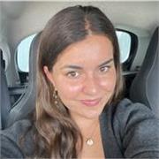 Médica recién graduada con vocación científica y pasión por la creatividad. Disfruto creando apuntes que faciliten el estudio