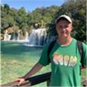Current student at the University of Warwick, looking to help tutor in GCSE and A level Geography