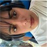 Profesional con pasión con los niños y enseñar. Hablo inglés desde que tengo 10 años, português y español. 