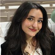 Laureata in Lingue e Culture Europee offre lezioni private di italiano, inglese, francese, tedesco a giovani e adulti a Modena.