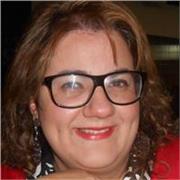 Sono una docente laureata in Scienze della Formazione Primaria con esperienza nell'insegnamento