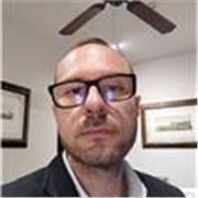 Profesor de inglés para todos los niveles y edades. Intento que los alumnos se sientan agusto y aprendan además de cumplir sus obj